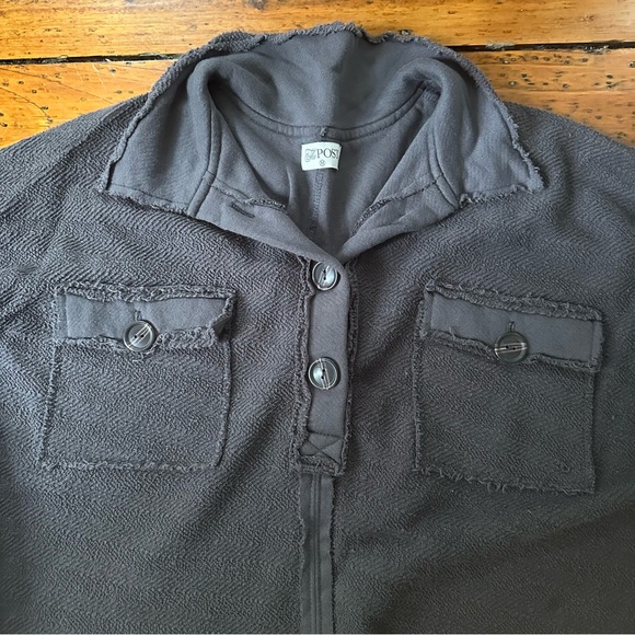 Oversized Shacket - Picture 2 of 5